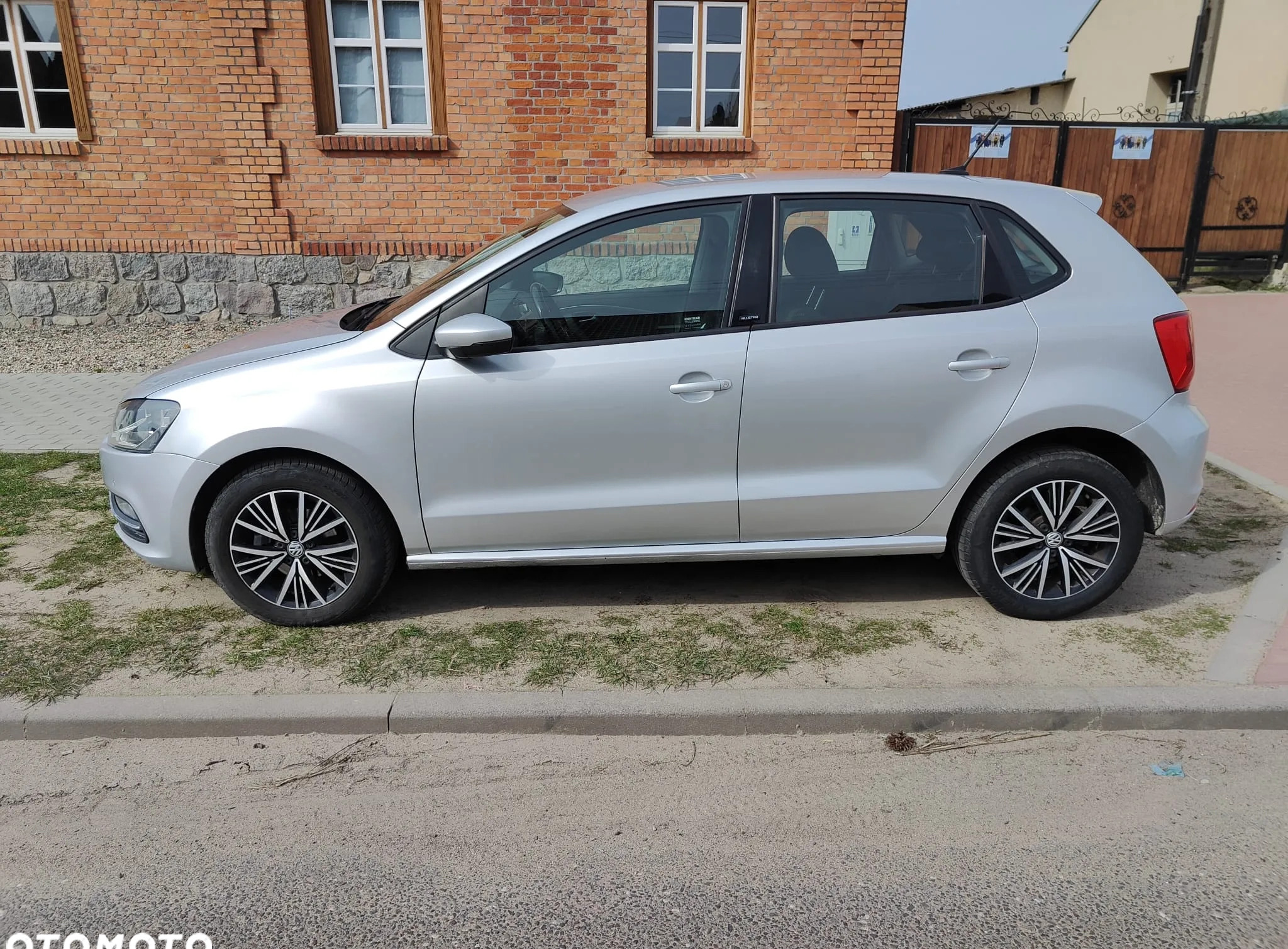 Volkswagen Polo cena 34900 przebieg: 103000, rok produkcji 2016 z Siechnice małe 56